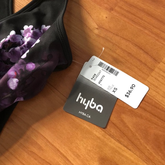 Women’s Workout Top - Picture 3 of 3